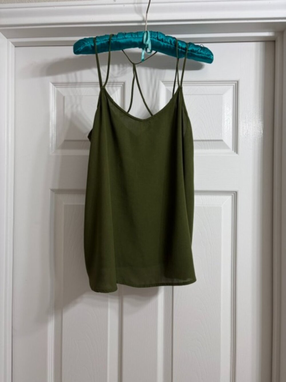 No Boundaries Brand Dark Green Color Top, Size L (Juniors)